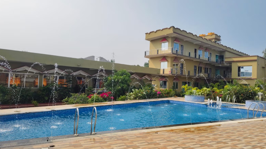 resort saikat saranya