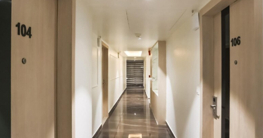 Hotel 16,West Delhi,3 star