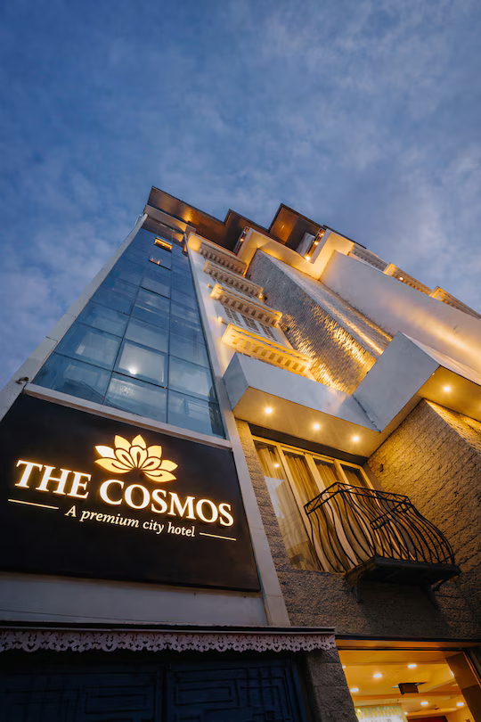 The Cosmos Hotel,Tibet Road,3 star
