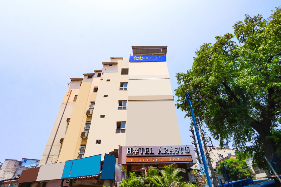 Fabhotel Arastu Plaza - Nr Nampally Railway Station,Nampally,3 star