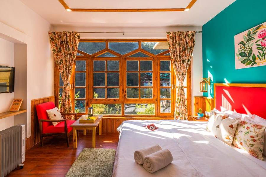 room-image