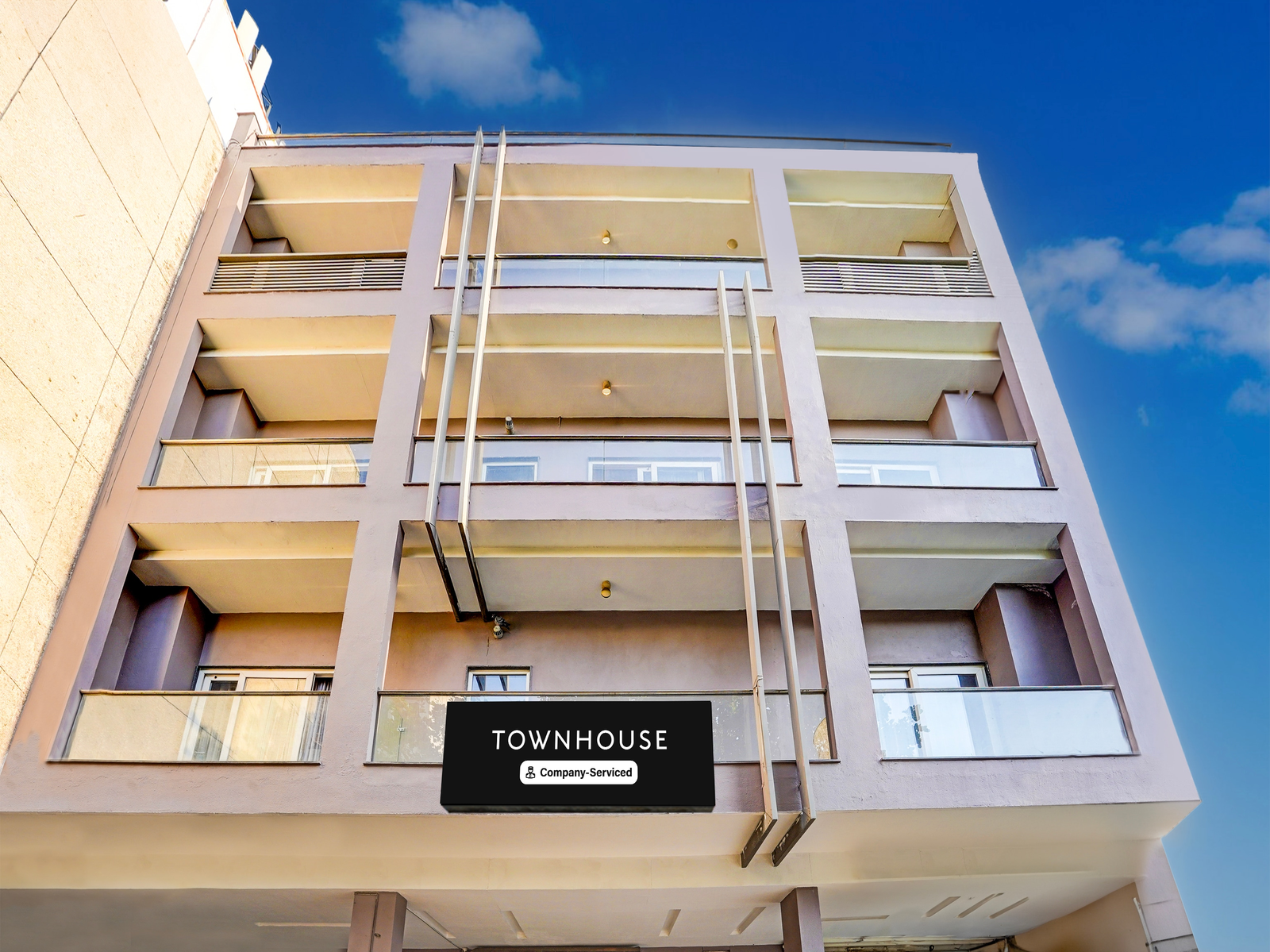 super townhouse pitampura west enclave