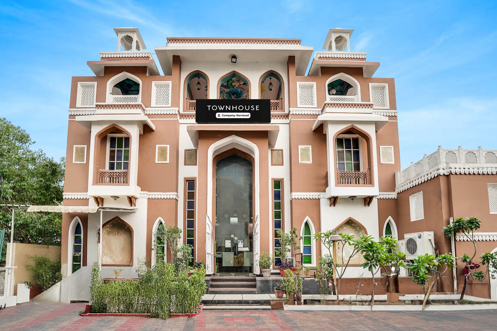 super townhouse mansarovar near metro station formerly hotel dev villas