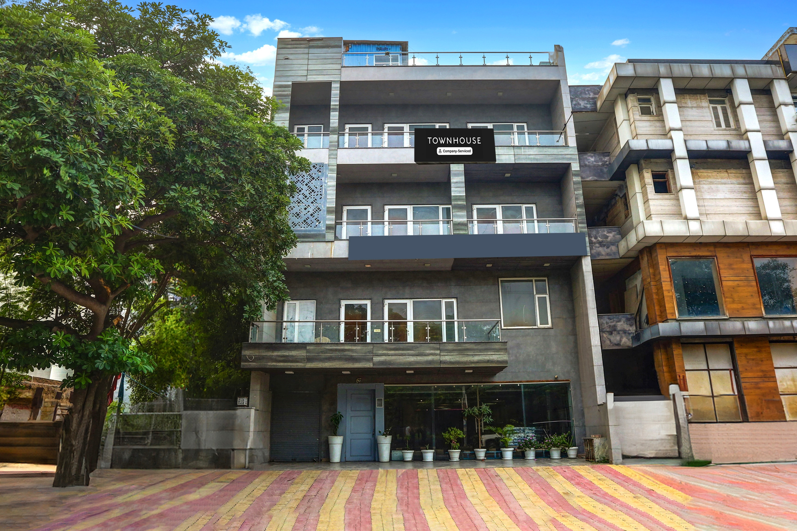 Super Townhouse Rohini Sector 23,Rohini,4 star