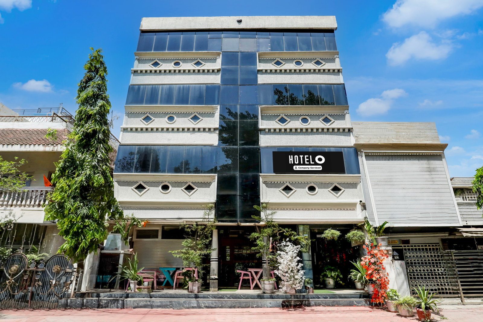 Super Hotel O Mp Nagar Near Rachna Tower,Near Chetak Bridge, Bhopal,3 star