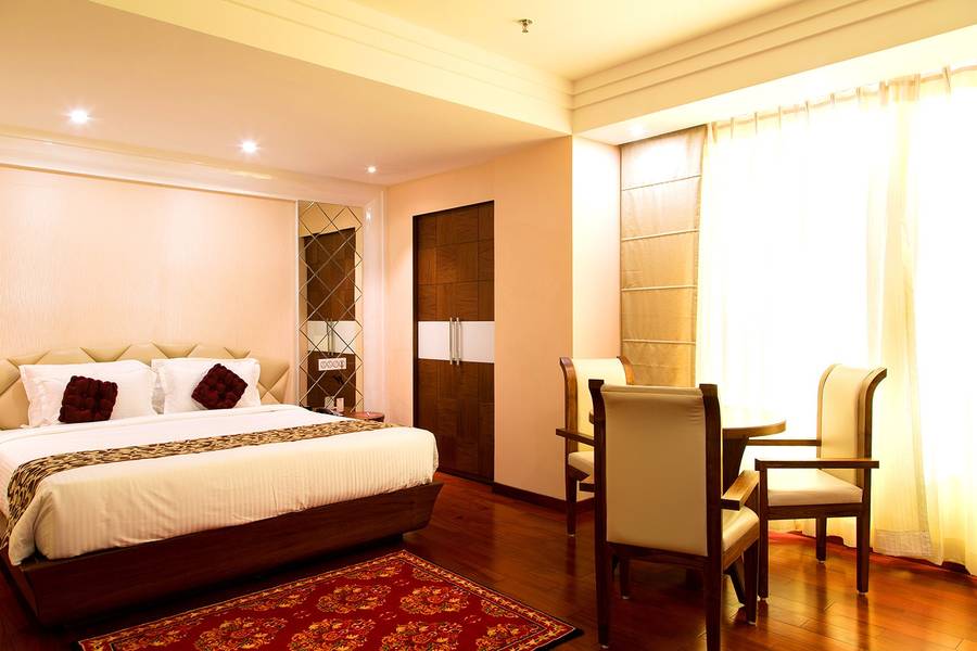 Hotel Trinity Grand