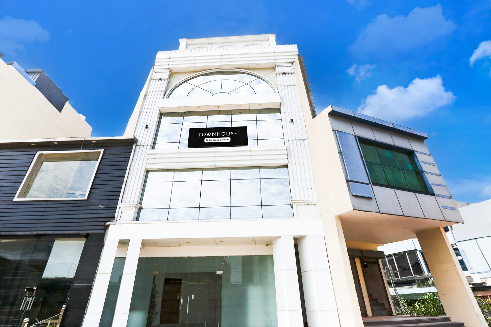 super townhouse eden garden zirakpur