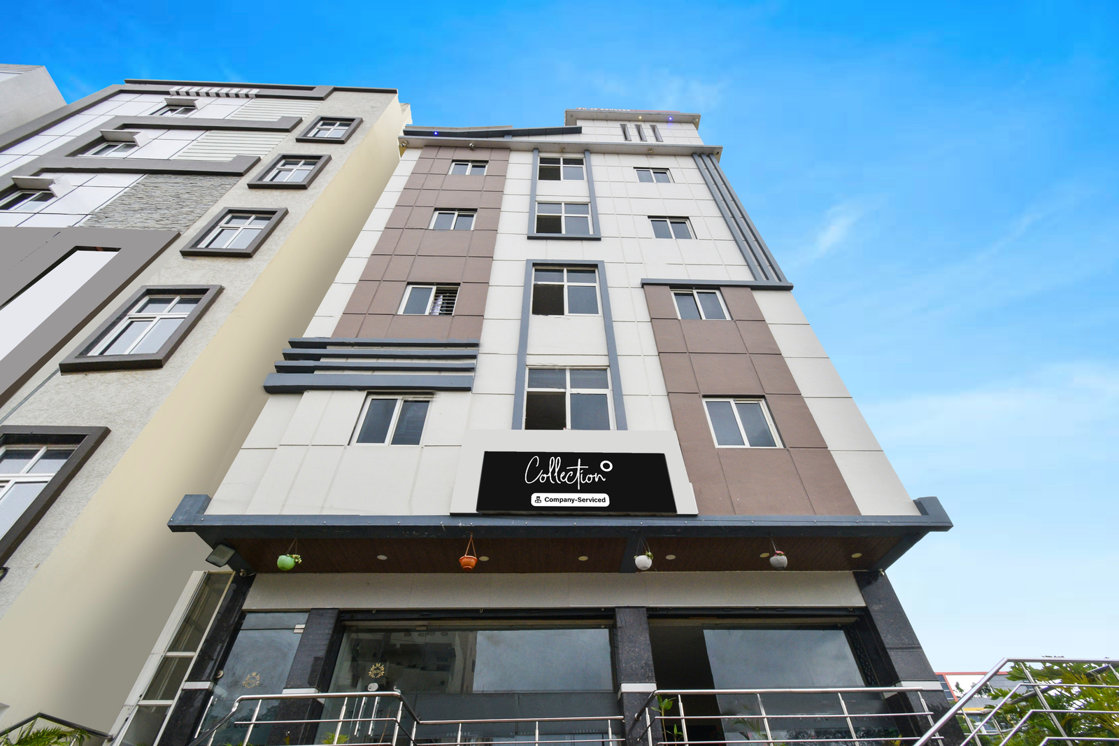 Super Collection O Shamshabad,Tank Bund Road,3 star