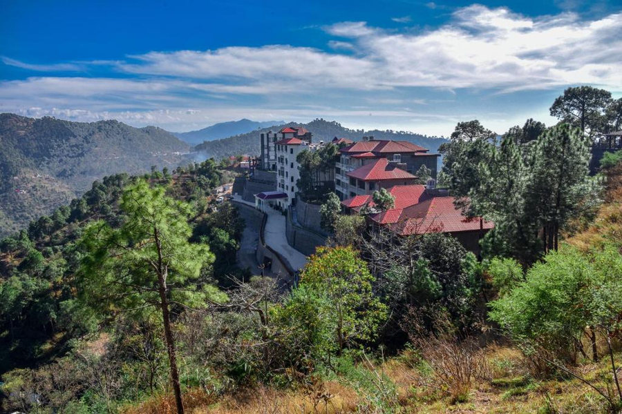 Fortune Select Forest Hill, Mahiya, Kasauli - Member ITC Hotels’ Group,Barog>>Baddi,5 star