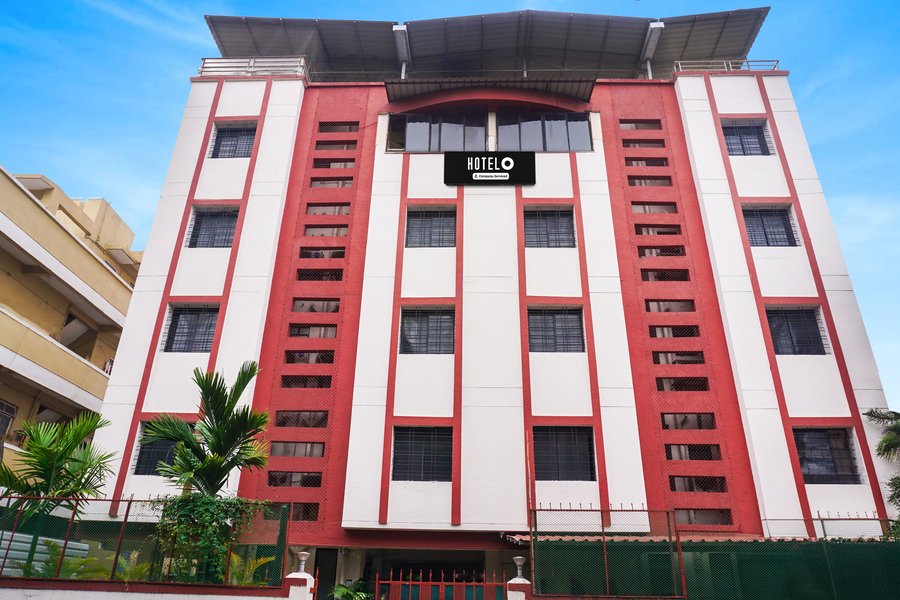 Super Hotel O Jadhav Nagar Near Sinhgad College,,3 star