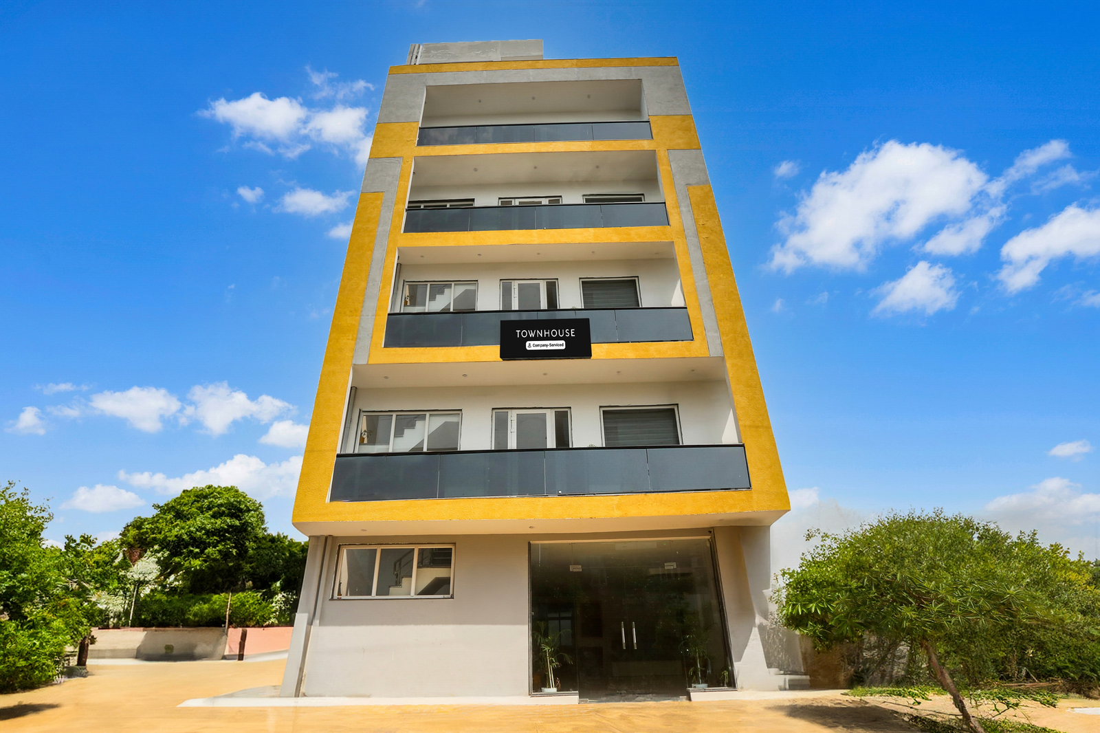 Super Townhouse Sector 69 Gurgaon,Sector 66,4 star