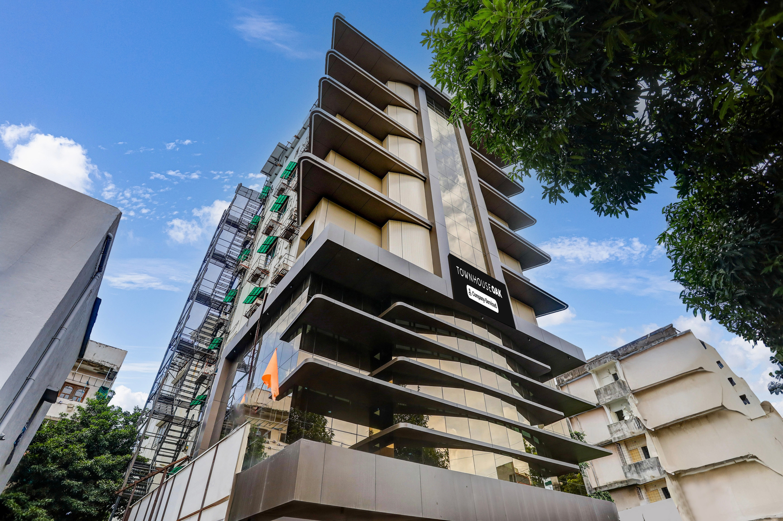 Super Townhouse Oak Ramdaspeth Downtown,,3 star