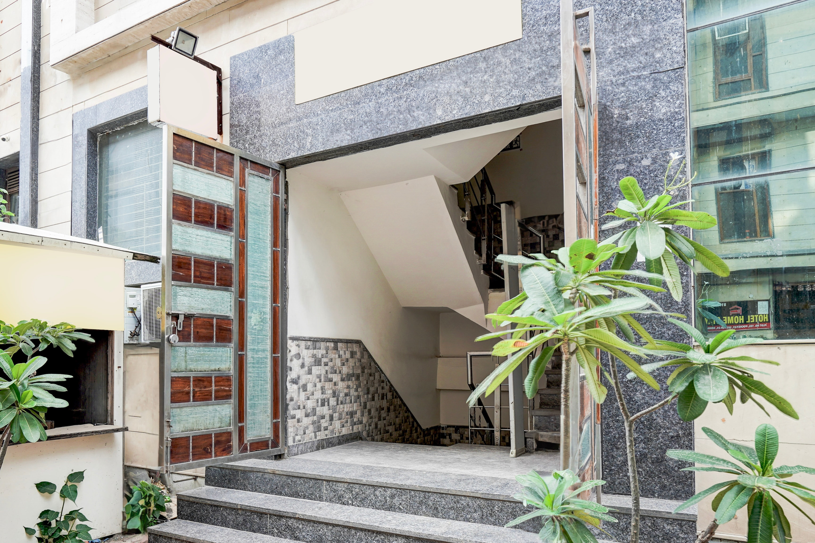 Super Hotel O Rohini Sector 24,,3 star