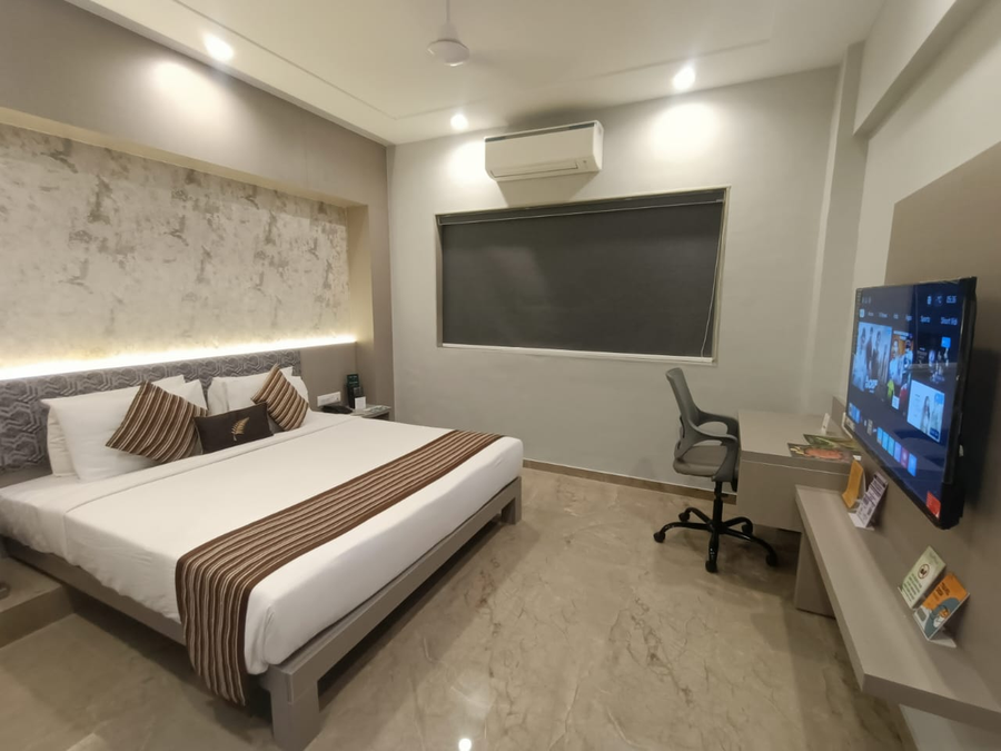 Iris Beacon Rajkot,,3 star
