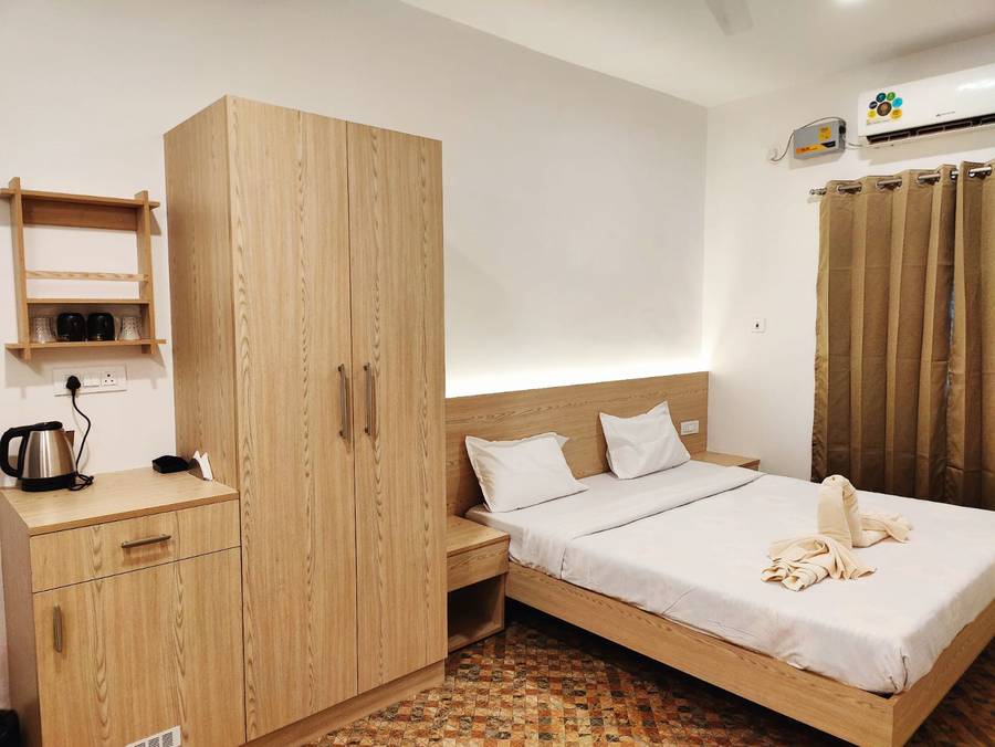 Vibes Hotel,Bardez,3 star