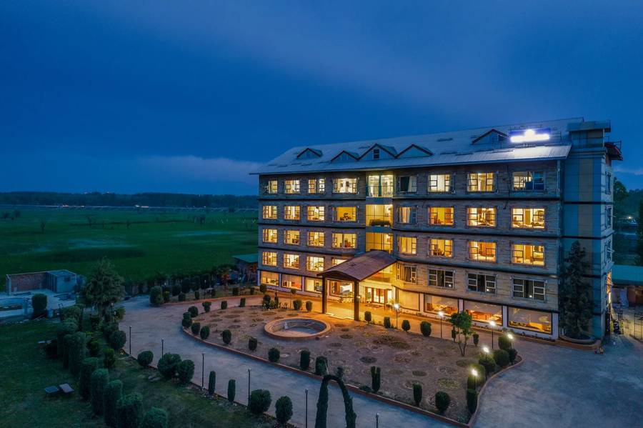 the countryside resort