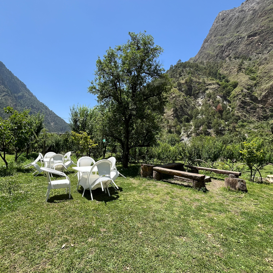 Boho Grove Cafe And Stay,,2 star