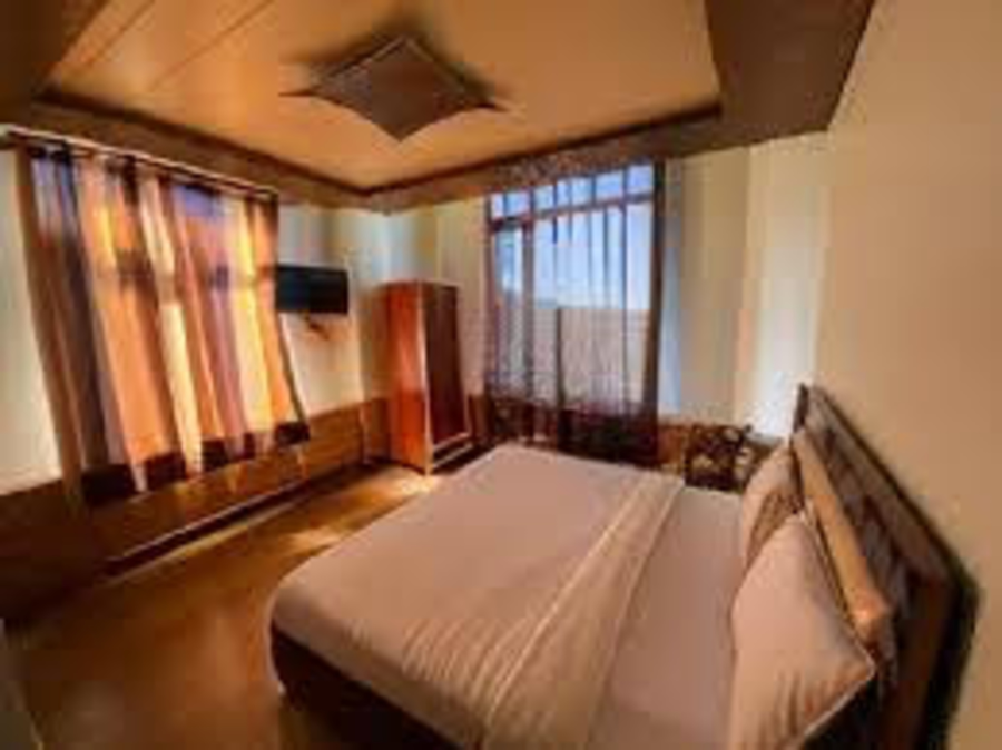 Hotel Taj View,Theog,3 star