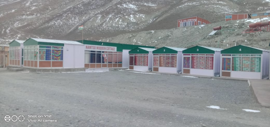 Namtso Wooden Cottage,Pangong Tso,3 star