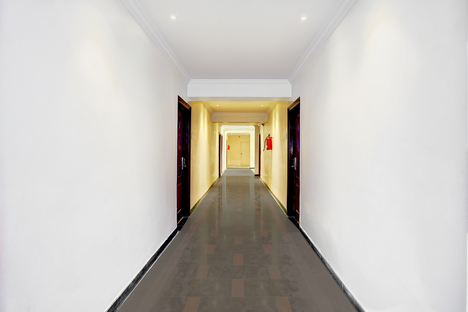 Super Townhouse Anantapur Near Srikantam Circle,,4 star