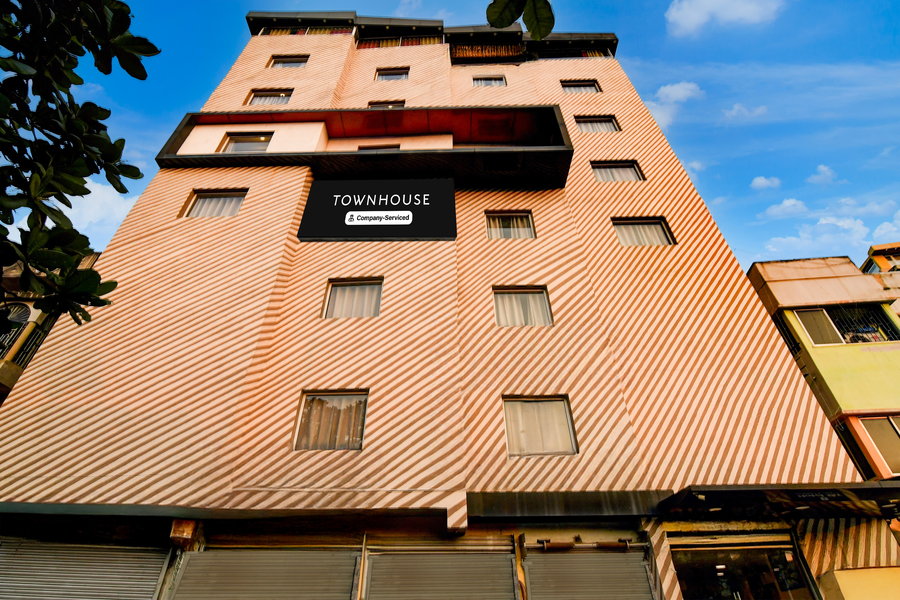 Super Townhouse Vip Road Formerly The Sky, BAGUIATI, KOLKATA,3 star