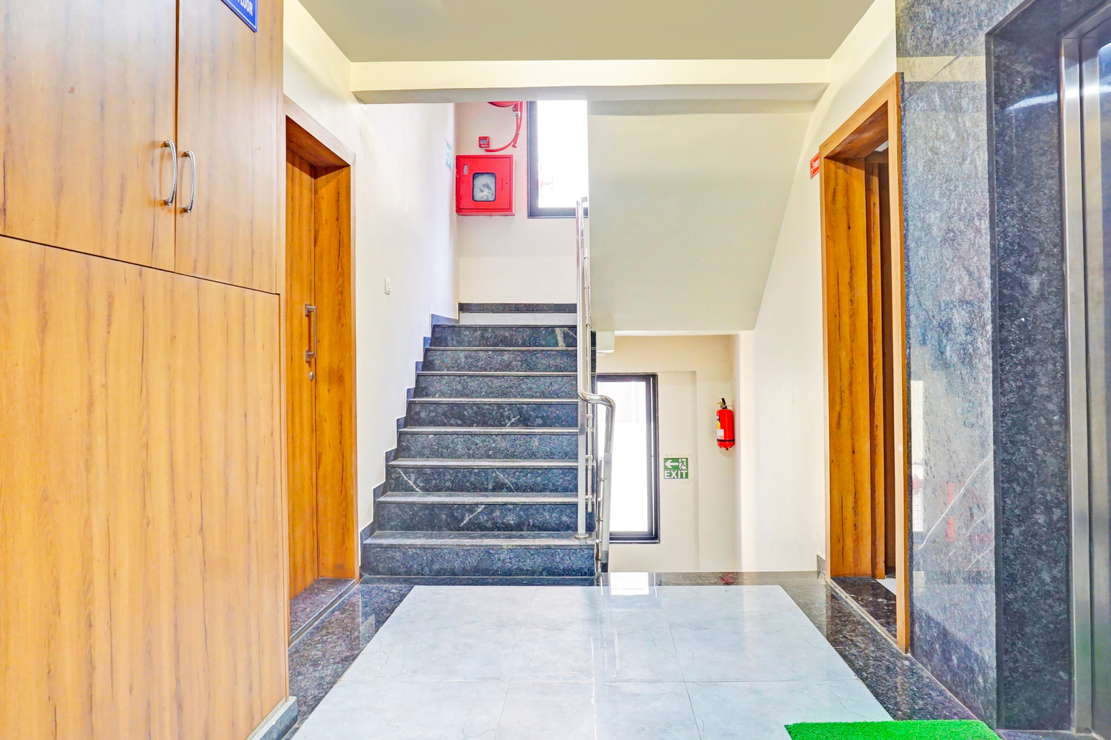 Townhouse Amanora Park Town Formerly Samrat Inn,,3 star