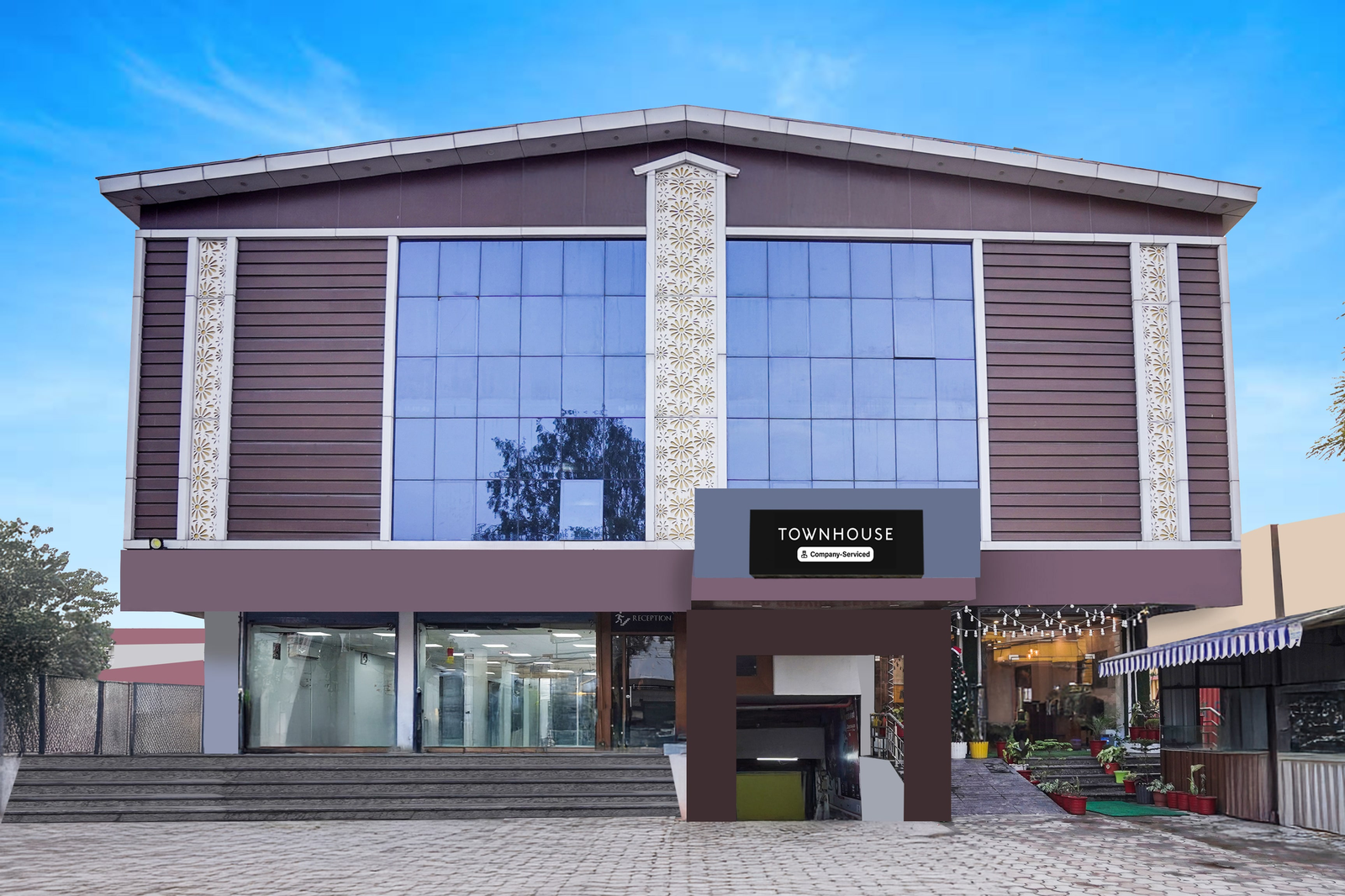 Super Townhouse Selaqui Chakrata Road,,3 star