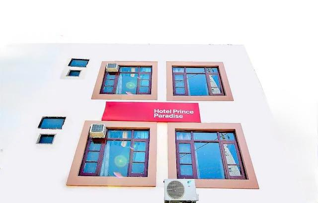 Hotel Prince Paradise,Batala Road,3 star