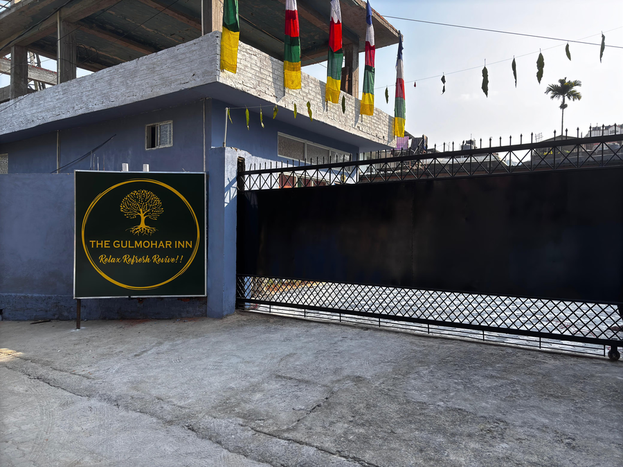 The Gulmohar Inn,,3 star