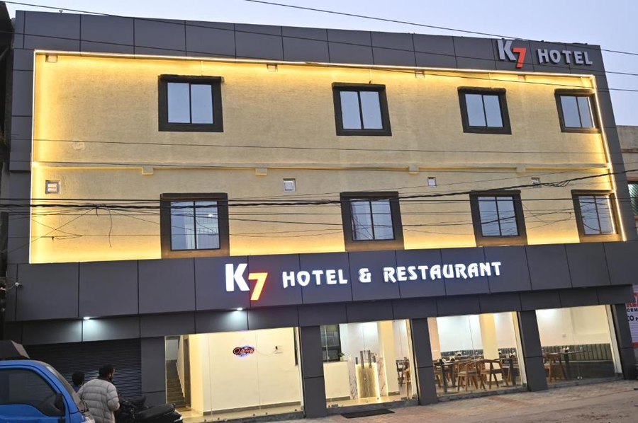 K7 Hotel & Restaurant,Near Railway Station,2 star