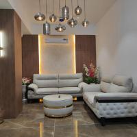 hotel vaishnavi heights solapur