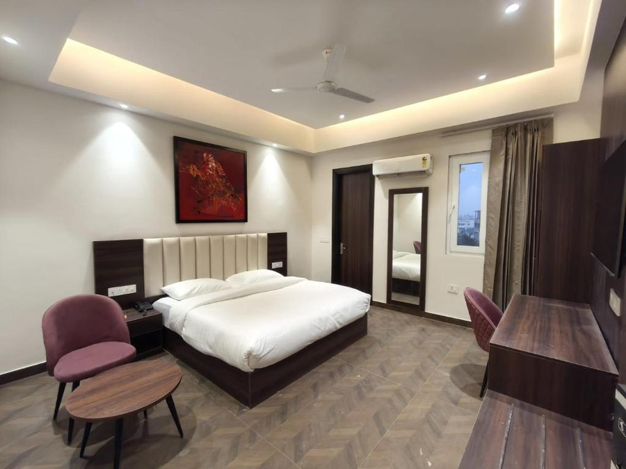 The Altruist Business Hotel,,3 star