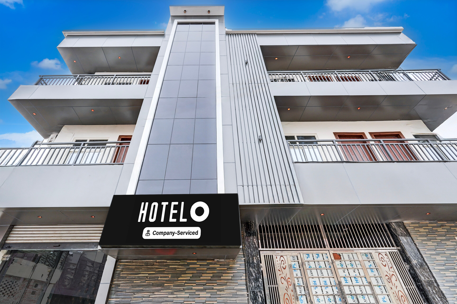 hotel o shree ji puram near prem mandir