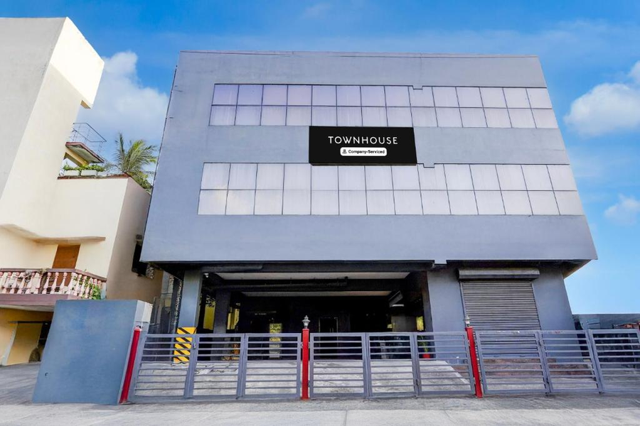 Super Townhouse Nanganallur Near Chennai Airport,Chennai|South Chennai,3 star