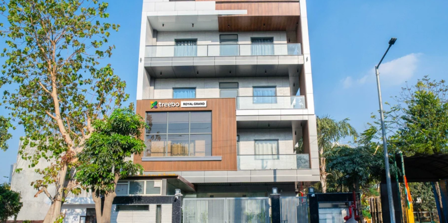 Treebo Royal Grand, Sector 71,,3 star