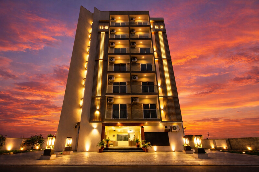 Royal Suites,Bellandur,3 star