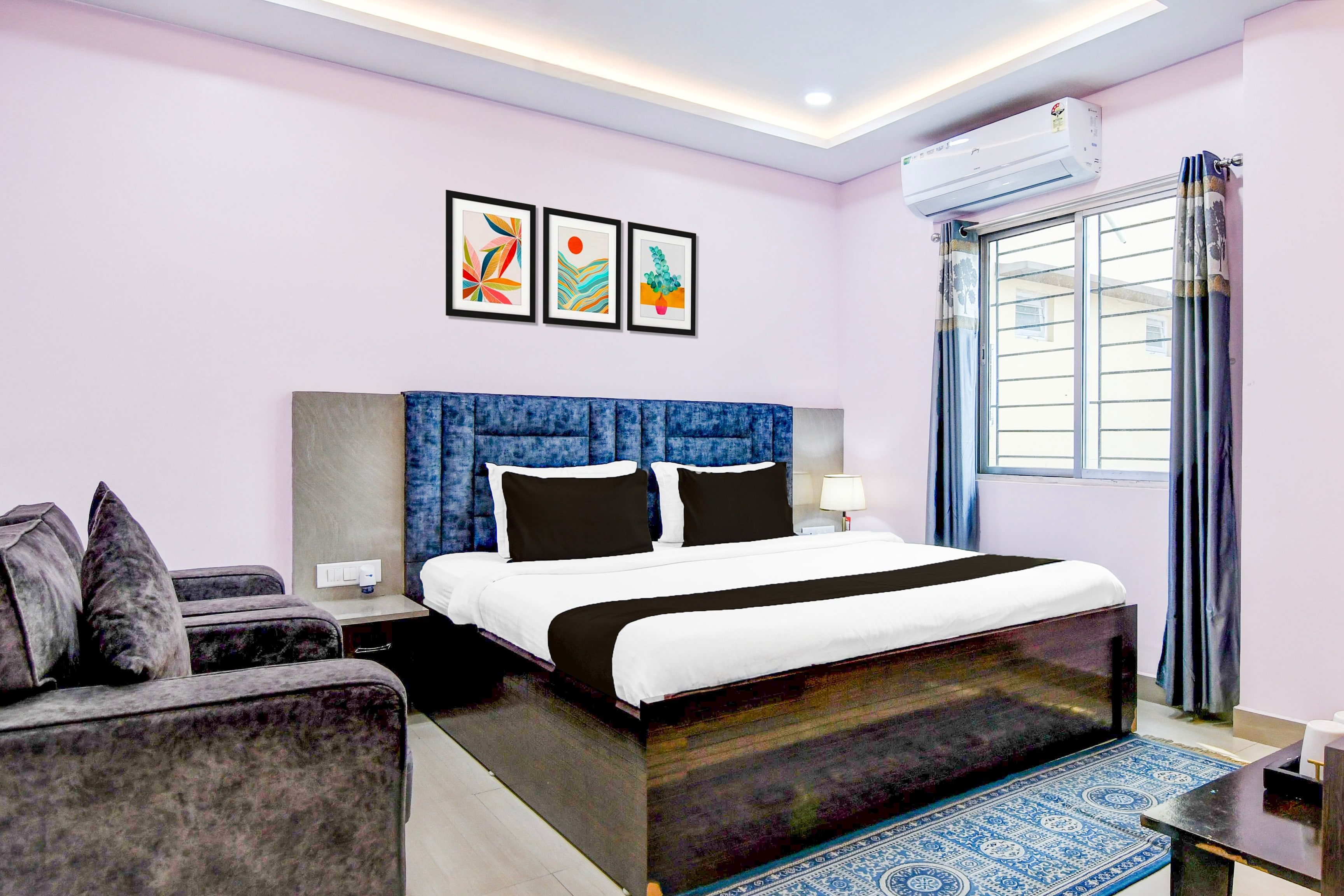 Super Collection O Sf Road Siliguri Formerly Jyoti Hotel,The 3-Star Oyo 15788 Lodge Jyoti Offers Comfort And Convenience Whether You're On Business Or Holida,3 star