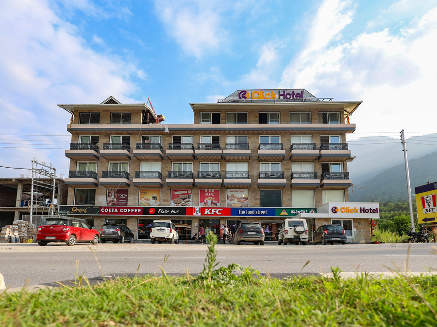 Click Hotel Bhuntar, Kullu Manali - Bhuntar Airport,Kfc/Costa Coffee/Vango/Pizzahut/Infino,3 star