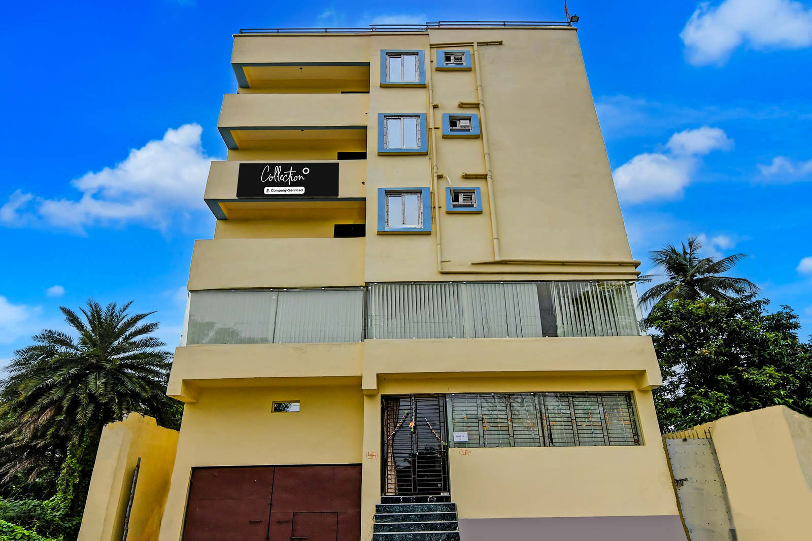 Super Collection O Howrah,Park Circus,3 star