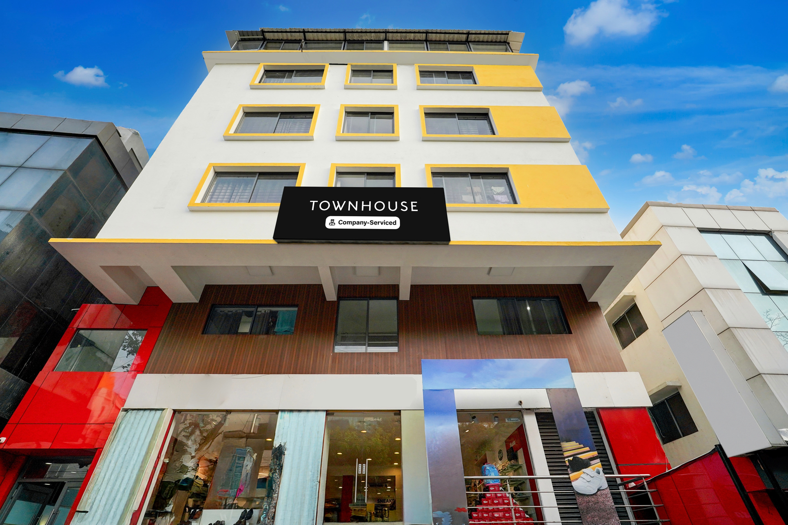 Super Townhouse Jeevan Bima Nagar Hal Road,,4 star