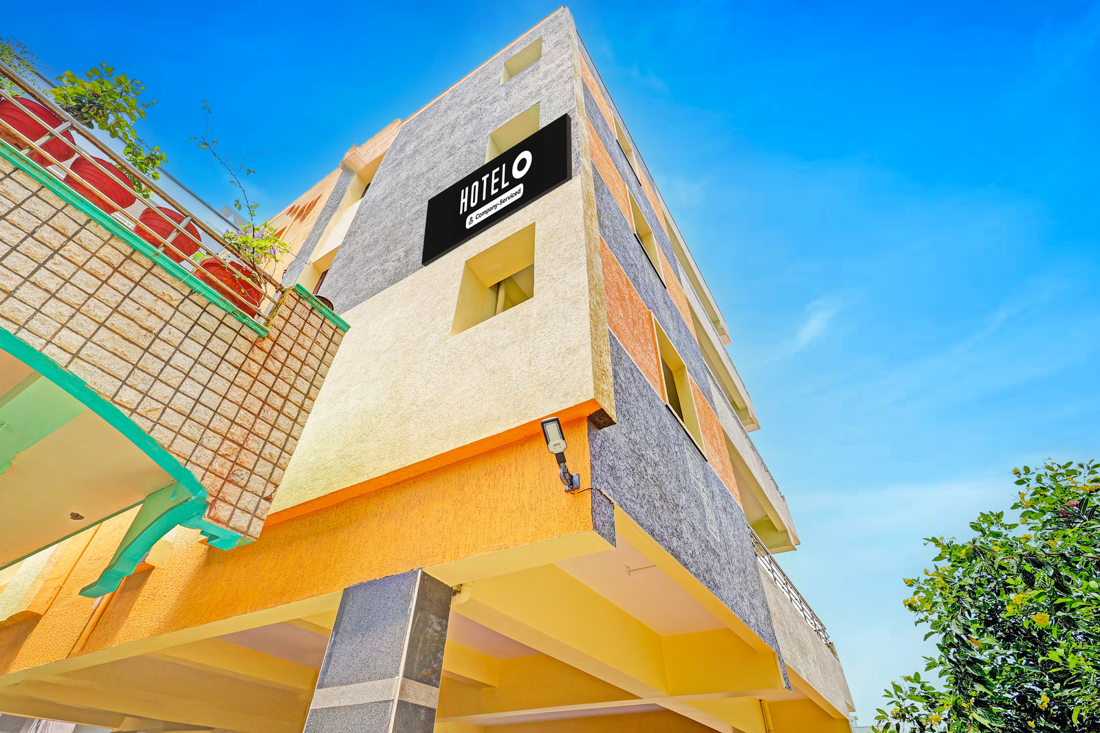 super hotel o lakshmipuram main road guntur