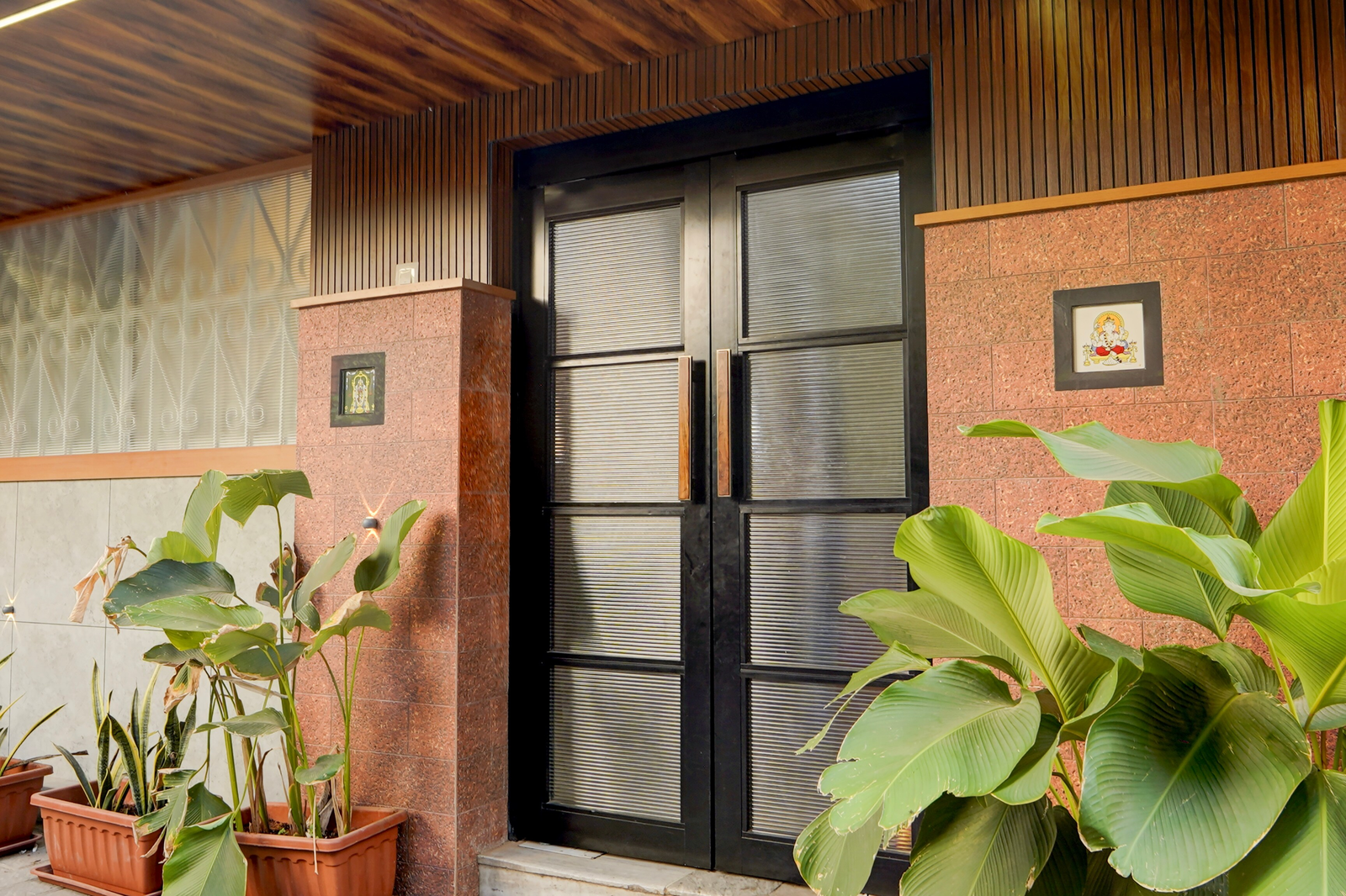 super collection o market road ernakulam