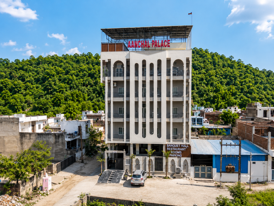 Aanchal Palace Hotel,,3 star