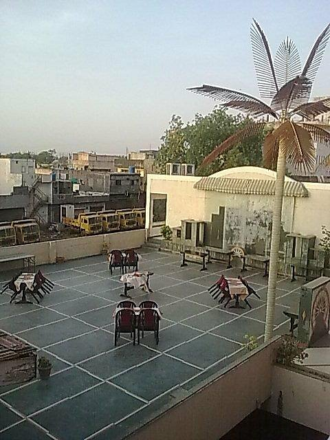 Hotel Raj Residency,,3 star