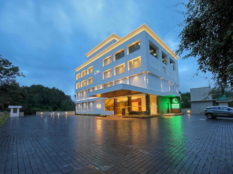 Park Residency Ayarkunnam,,3 star