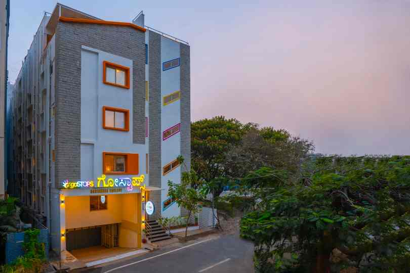 goSTOPS Bengaluru, Hsr Silk Board,,3 star