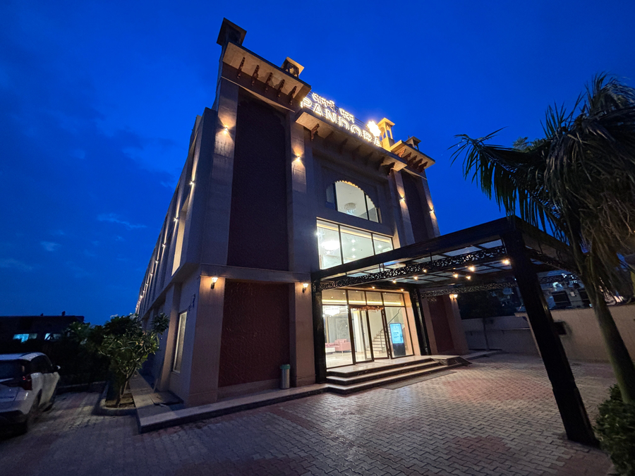 Anandi Bhawan By Paandora, Vrindavan,,3 star