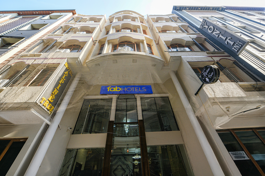 Fabhotel Alpine Tree,,3 star