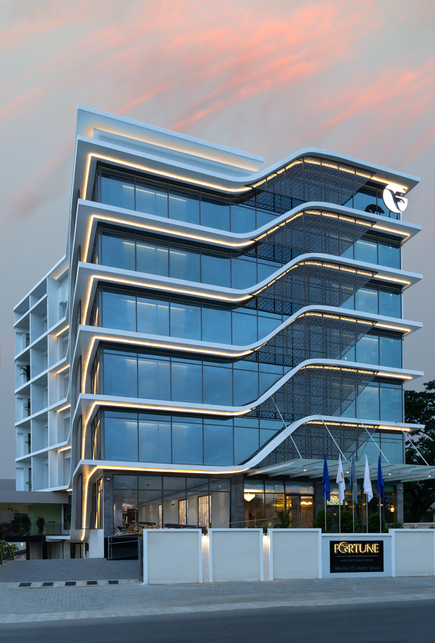 Fortune Airport Road Kochi,Cochin International Airport,4 star