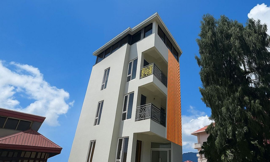 The Veda Denzong (Tvd),,2 star